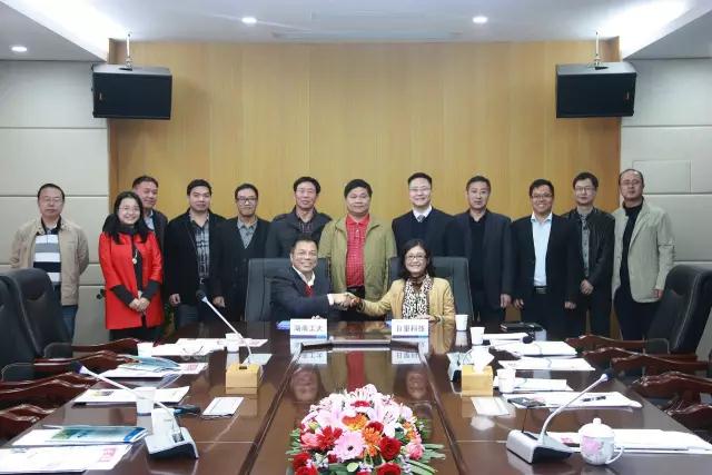 邵東縣宋家塘雙喜婚慶服務中心,婚慶策劃,婚車服務,氣模拱門,慶典服務,宴會服務 邵東縣宋家塘雙喜婚慶服務中心,婚慶策劃,婚車服務,氣模拱門,慶典服務,宴會服務